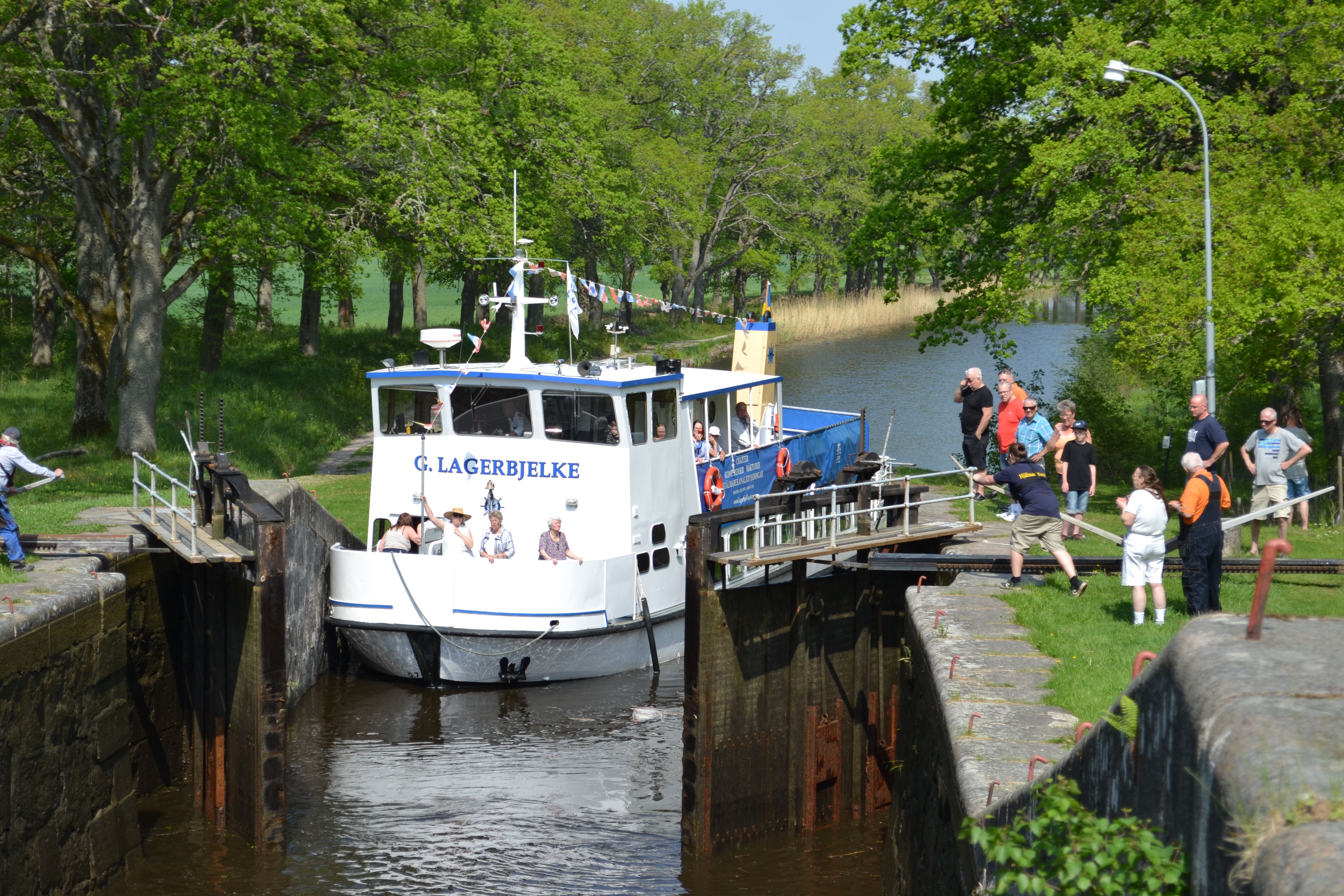 Hjälmare kanalkryss Hjälmare docka (Arboga) - Örebro – Arboga