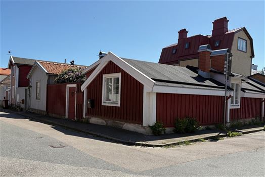 cbis:1998754-10