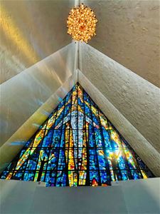 Mosaikken på innsiden av kirken