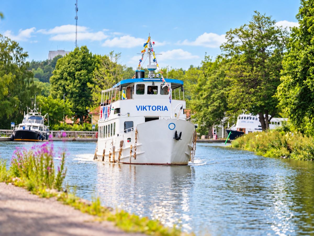 Kanaltur med ölprovning på Asplången med M/S Viktoria 