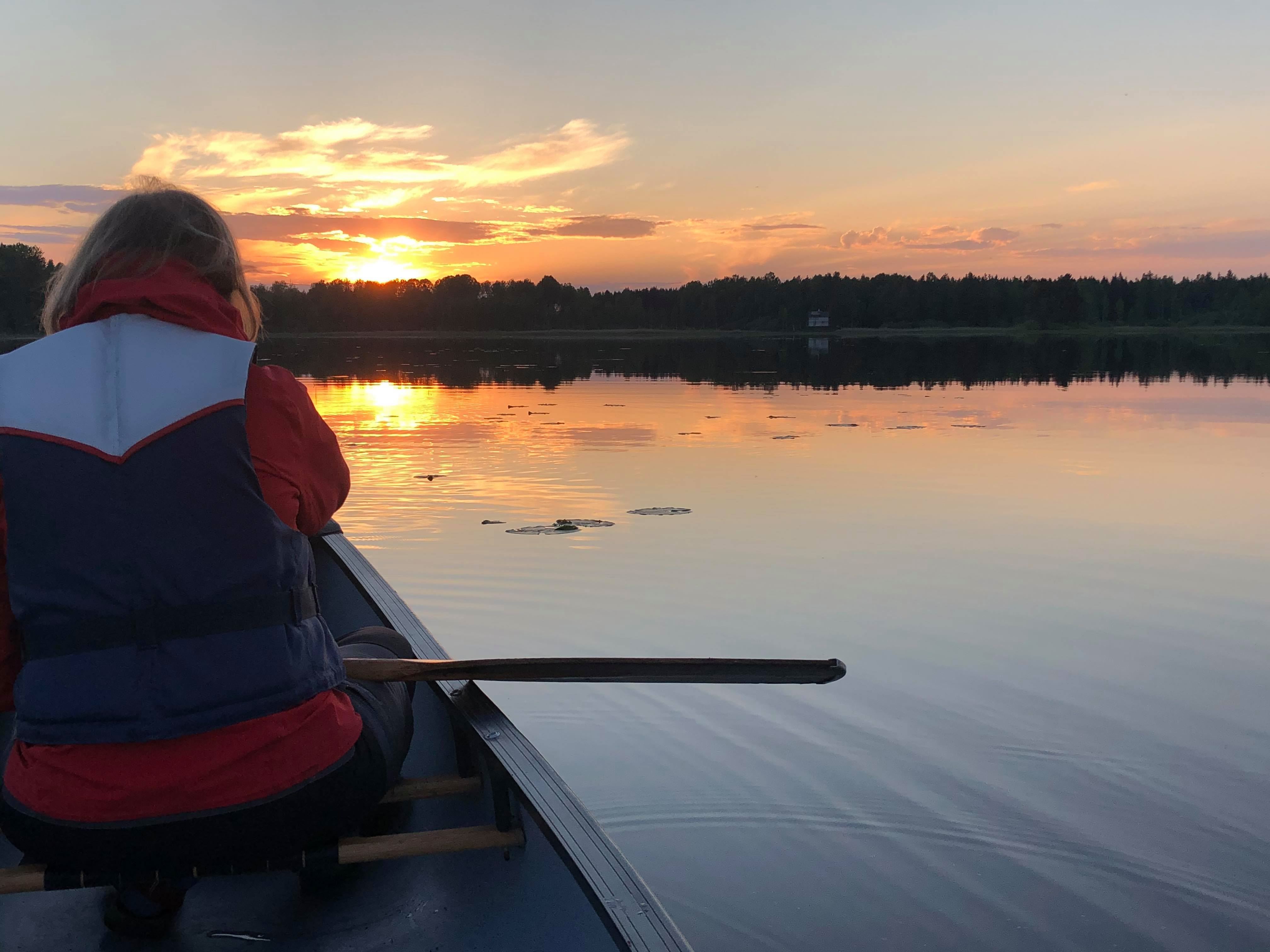 Hyr kanot vid Strömån – Holmsveden