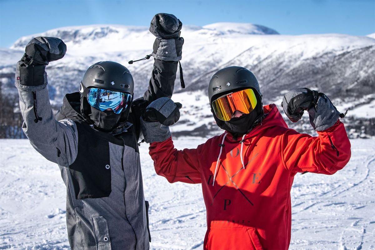 Teens 11-15 years at SkiGeilo Ski school image 1