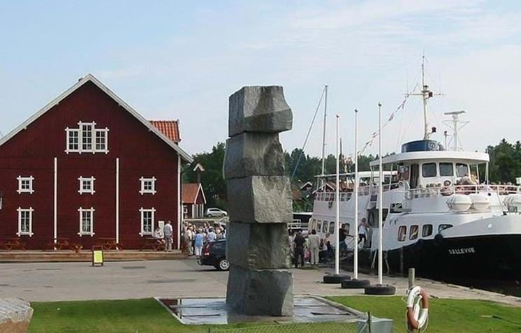Skulpturen Vattentrappa – Sjötorp