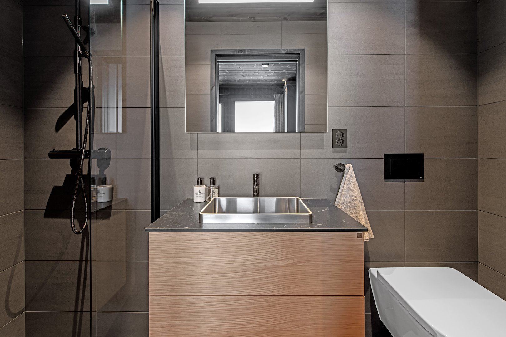 cbis:2119128-24