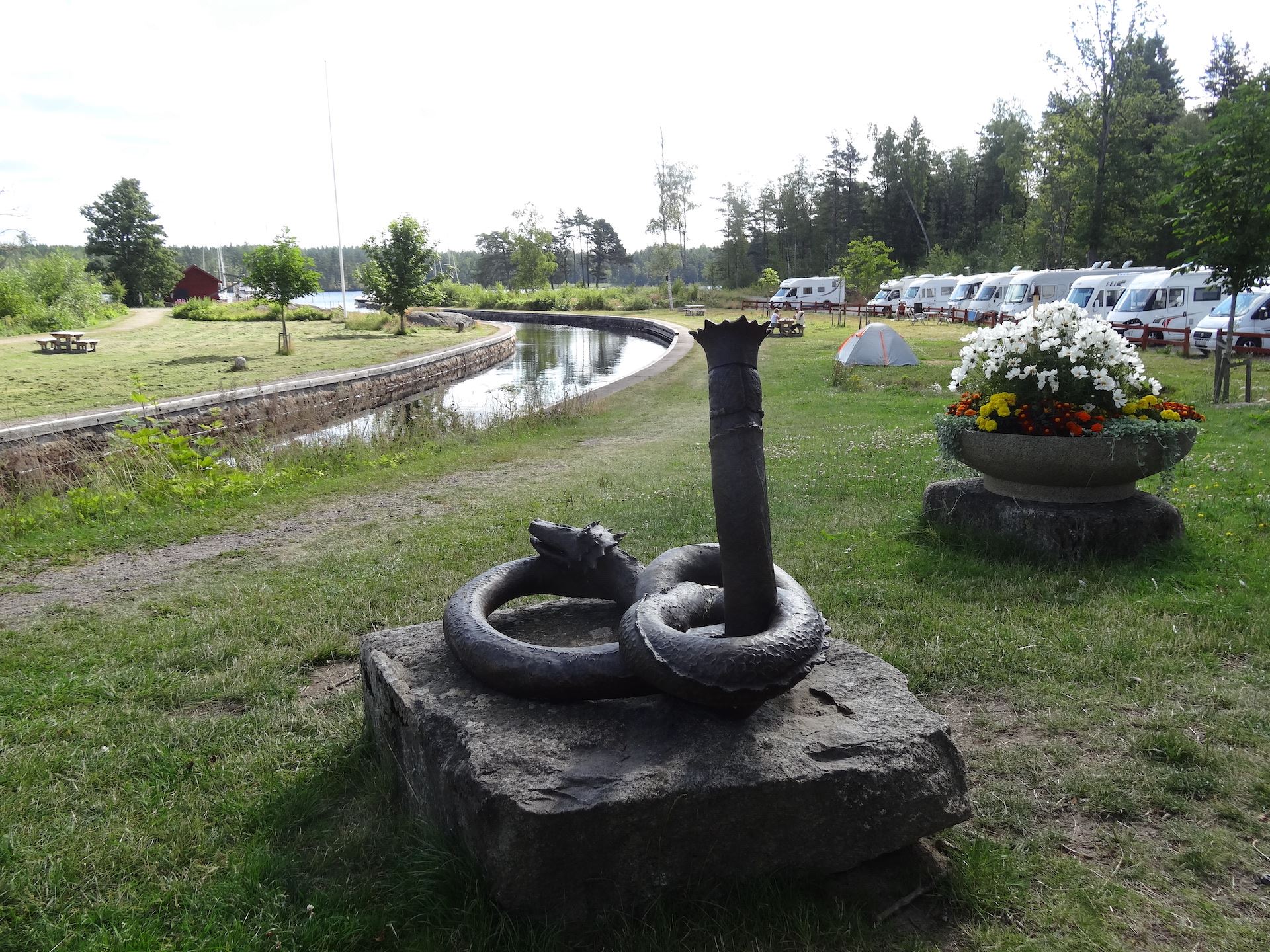 Skulpturen Pålstek – Forsvik